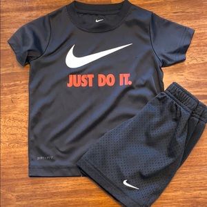 3t boys Nike outfit